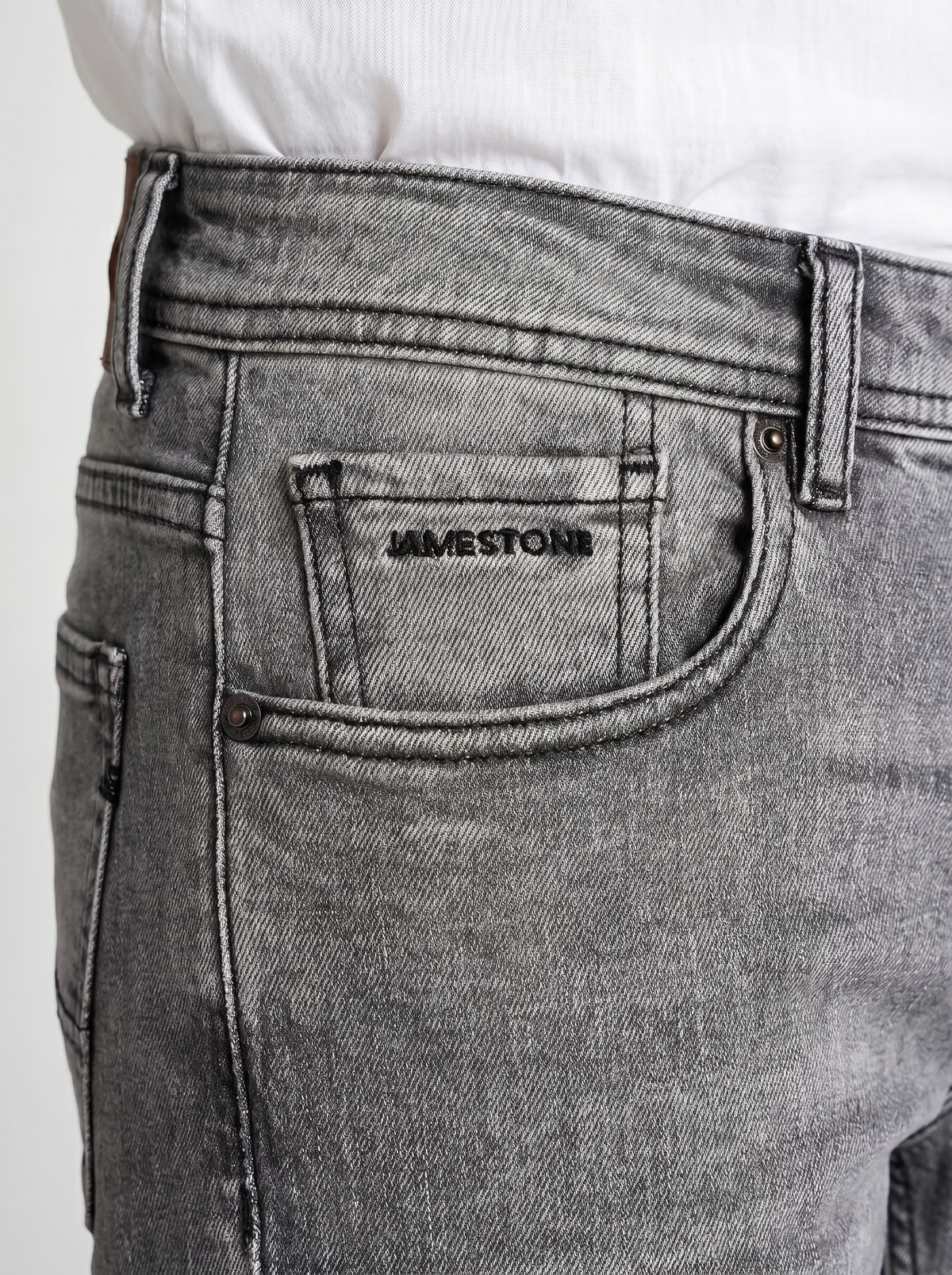 Conjunto - Camiseta JS Signature + Jeans Eagle Stone Gris + Mocasines 100% Ante (-15%)